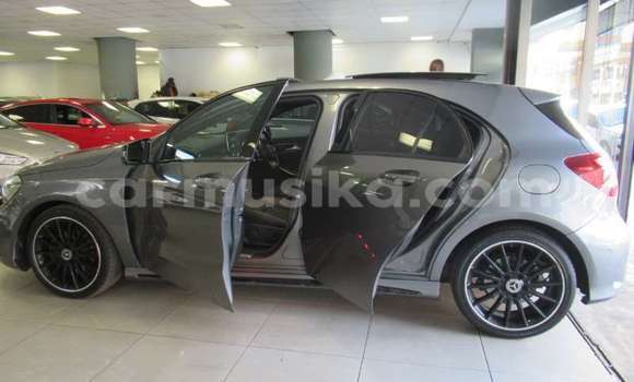 Tenga Tsaru Mercedes‒Benz A–Class Sirivha Mota in Beitbridge in Matabeleland South Tenga Tsaru Mercedes‒Benz A–Class Sirivha Mota in Beitbridge in Matabeleland South