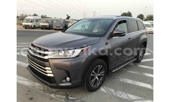 Tenga Imported Toyota Highlander Zvimwe Mota in Import - Dubai in Harare Tenga Imported Toyota Highlander Zvimwe Mota in Import - Dubai in Harare