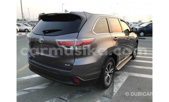 Tenga Imported Toyota Highlander Zvimwe Mota in Import - Dubai in Harare Tenga Imported Toyota Highlander Zvimwe Mota in Import - Dubai in Harare