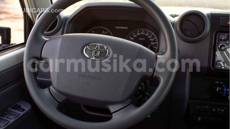 Big with watermark toyota land cruiser harare import dubai 8039