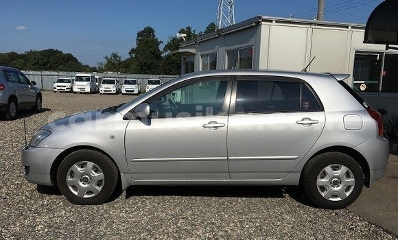 Nunua Ilio tumika Toyota Runx Fedha Gari ndani ya Beitbridge nchini Matabeleland Kusini Nunua Ilio tumika Toyota Runx Fedha Gari ndani ya Beitbridge nchini Matabeleland Kusini