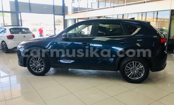 Nunua Ilio tumika Mazda CX-5 Bluu Gari ndani ya Beitbridge nchini Matabeleland Kusini Nunua Ilio tumika Mazda CX-5 Bluu Gari ndani ya Beitbridge nchini Matabeleland Kusini