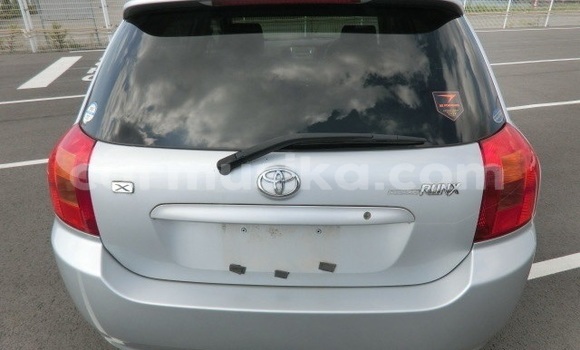 Acheter Occasion Voiture Toyota Runx Bleu à Beitbridge, Matabeleland South Acheter Occasion Voiture Toyota Runx Bleu à Beitbridge, Matabeleland South