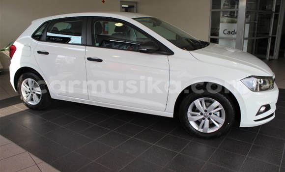 Buy Used Volkswagen Polo White Car in Beitbridge in Matabeleland South Buy Used Volkswagen Polo White Car in Beitbridge in Matabeleland South