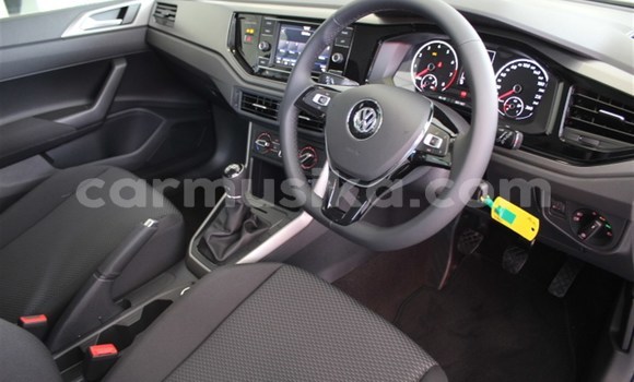 Buy Used Volkswagen Polo White Car in Beitbridge in Matabeleland South Buy Used Volkswagen Polo White Car in Beitbridge in Matabeleland South
