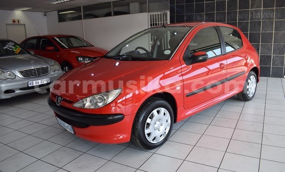 Nunua Ilio tumika Peugeot 206 Nyekundu Gari ndani ya Beitbridge nchini Matabeleland Kusini