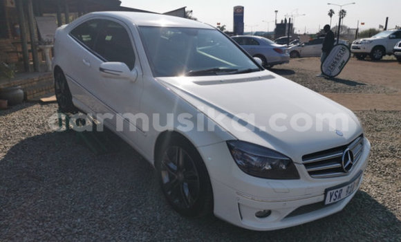 Tenga Tsaru Mercedes‒Benz CLC-klasse Chena Mota in Beitbridge in Matabeleland South Tenga Tsaru Mercedes‒Benz CLC-klasse Chena Mota in Beitbridge in Matabeleland South