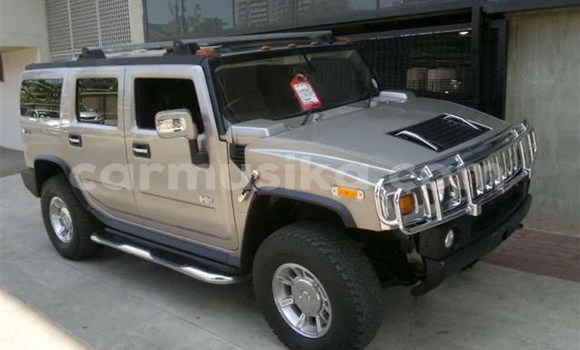 Nunua Ilio tumika Hummer H2 Fedha Gari ndani ya Beitbridge nchini Matabeleland Kusini