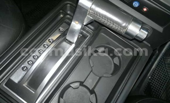 Tenga Tsaru Hummer H2 Sirivha Mota in Beitbridge in Matabeleland South Tenga Tsaru Hummer H2 Sirivha Mota in Beitbridge in Matabeleland South