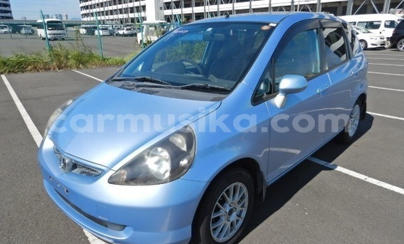 Acheter Occasion Voiture Honda Fit Bleu à Beitbridge, Matabeleland South Acheter Occasion Voiture Honda Fit Bleu à Beitbridge, Matabeleland South