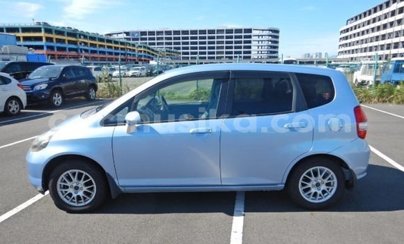 Acheter Occasion Voiture Honda Fit Bleu à Beitbridge, Matabeleland South Acheter Occasion Voiture Honda Fit Bleu à Beitbridge, Matabeleland South