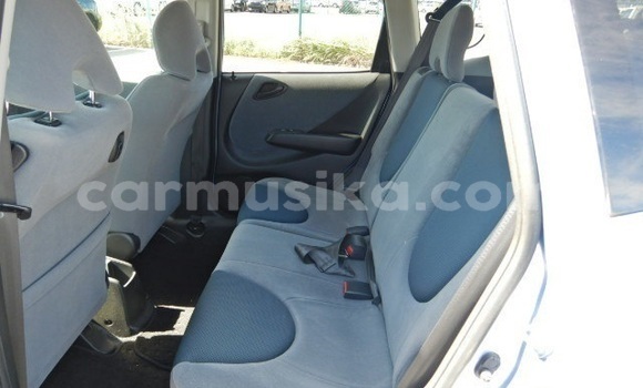 Acheter Occasion Voiture Honda Fit Bleu à Beitbridge, Matabeleland South Acheter Occasion Voiture Honda Fit Bleu à Beitbridge, Matabeleland South