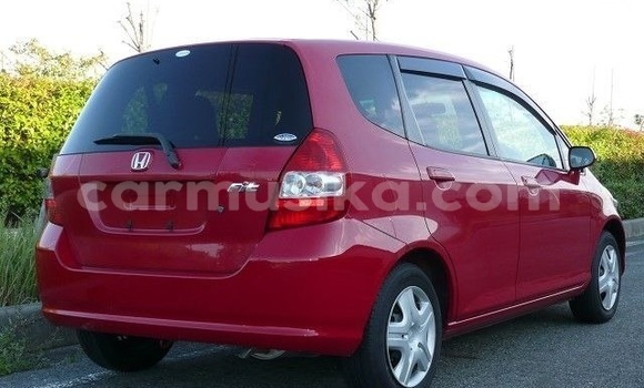Acheter Occasion Voiture Honda Fit Rouge à Beitbridge, Matabeleland South Acheter Occasion Voiture Honda Fit Rouge à Beitbridge, Matabeleland South
