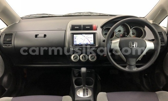Buy Used Honda Fit Black Car in Beitbridge in Matabeleland South Buy Used Honda Fit Black Car in Beitbridge in Matabeleland South