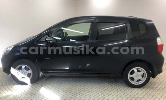 Buy Used Honda Fit Black Car in Beitbridge in Matabeleland South Buy Used Honda Fit Black Car in Beitbridge in Matabeleland South