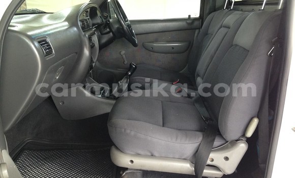 Nunua Ilio tumika Mazda B–series Nyeupe Gari ndani ya Beitbridge nchini Matabeleland Kusini Nunua Ilio tumika Mazda B–series Nyeupe Gari ndani ya Beitbridge nchini Matabeleland Kusini