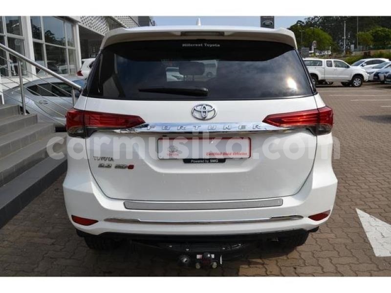 Big with watermark toyota fortuner matabeleland south beitbridge 8074