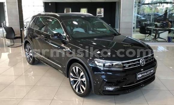 Acheter Occasion Voiture Volkswagen Tiguan Noir à Beitbridge, Matabeleland South Acheter Occasion Voiture Volkswagen Tiguan Noir à Beitbridge, Matabeleland South