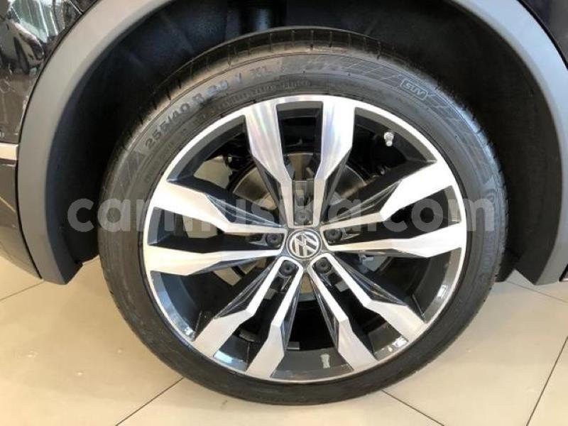 Big with watermark volkswagen tiguan matabeleland south beitbridge 8087