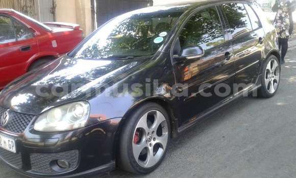 Acheter Occasion Voiture Volkswagen Golf GTI Noir à Beitbridge, Matabeleland South Acheter Occasion Voiture Volkswagen Golf GTI Noir à Beitbridge, Matabeleland South