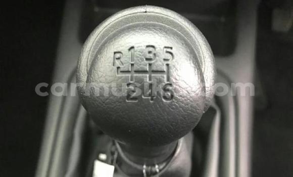 Acheter Occasion Voiture Toyota Hilux Blanc à Beitbridge, Matabeleland South Acheter Occasion Voiture Toyota Hilux Blanc à Beitbridge, Matabeleland South