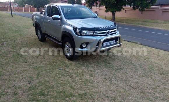 Acheter Occasion Voiture Toyota Hilux Gris à Beitbridge, Matabeleland South Acheter Occasion Voiture Toyota Hilux Gris à Beitbridge, Matabeleland South