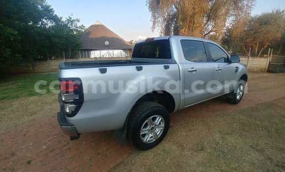 Acheter Occasion Voiture Ford Ranger Gris à Beitbridge, Matabeleland South Acheter Occasion Voiture Ford Ranger Gris à Beitbridge, Matabeleland South