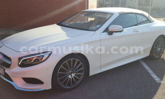 Buy Used Mercedes‒Benz GLC Coupe White Car in Beitbridge in Matabeleland South Buy Used Mercedes‒Benz GLC Coupe White Car in Beitbridge in Matabeleland South