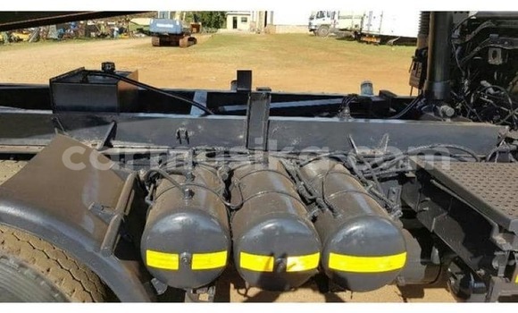 Buy Used Nissan UD White Truck in Harare in Harare Buy Used Nissan UD White Truck in Harare in Harare