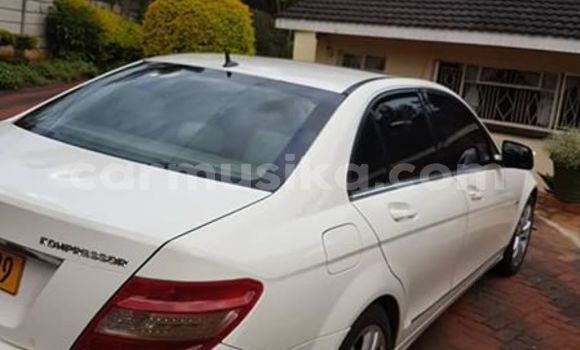 Tenga Tsaru Mercedes‒Benz C–Class Chena Mota in Harare in Harare Tenga Tsaru Mercedes‒Benz C–Class Chena Mota in Harare in Harare