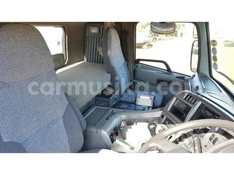 Big with watermark nissan ud harare harare 8120