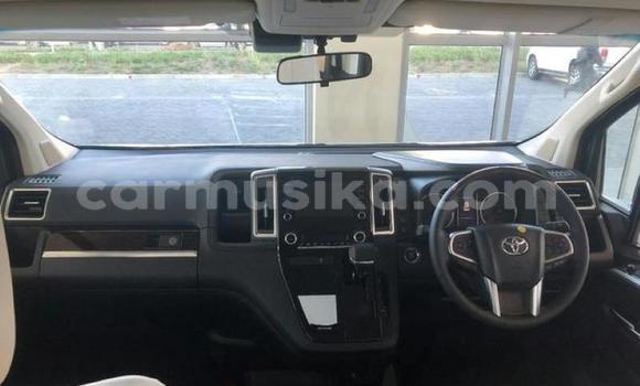 Buy Used Toyota 2000GT Silver Car in Beitbridge in Matabeleland South Buy Used Toyota 2000GT Silver Car in Beitbridge in Matabeleland South