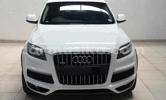 Tenga Tsaru Audi Q7 Chena Mota in Harare in Harare Tenga Tsaru Audi Q7 Chena Mota in Harare in Harare