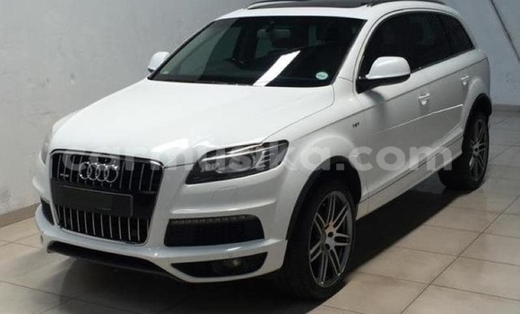 Tenga Tsaru Audi Q7 Chena Mota in Harare in Harare Tenga Tsaru Audi Q7 Chena Mota in Harare in Harare