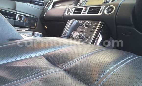 Buy Used Land Rover Range Rover Vogue White Car in Harare in Harare Buy Used Land Rover Range Rover Vogue White Car in Harare in Harare