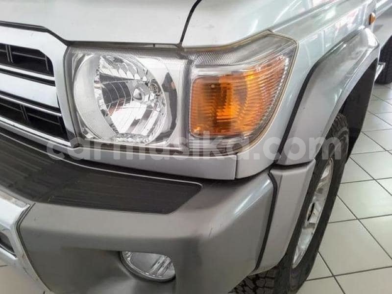 Big with watermark toyota land cruiser harare harare 8135