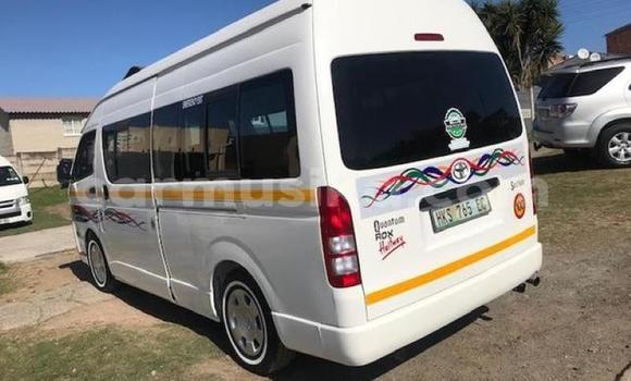 Tenga Tsaru Toyota 2000GT Chena Mota in Beitbridge in Matabeleland South Tenga Tsaru Toyota 2000GT Chena Mota in Beitbridge in Matabeleland South