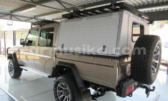 Buy Used Toyota Land Cruiser Other Car in Beitbridge in Matabeleland South Buy Used Toyota Land Cruiser Other Car in Beitbridge in Matabeleland South