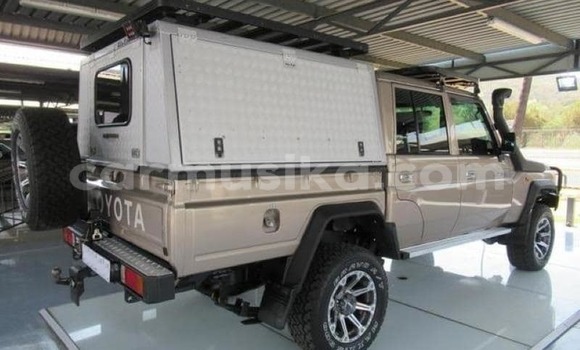 Buy Used Toyota Land Cruiser Other Car in Beitbridge in Matabeleland South Buy Used Toyota Land Cruiser Other Car in Beitbridge in Matabeleland South