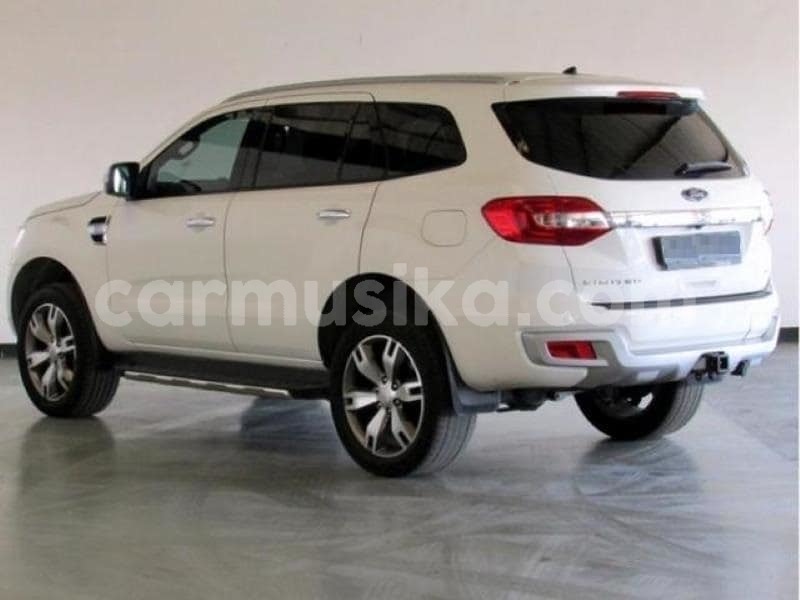 Big with watermark ford everest matabeleland south beitbridge 8142