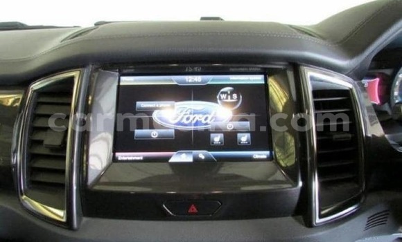 Buy Used Ford Everest White Car in Beitbridge in Matabeleland South Buy Used Ford Everest White Car in Beitbridge in Matabeleland South