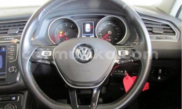 Acheter Occasion Voiture Volkswagen Tiguan Blanc à Beitbridge, Matabeleland South Acheter Occasion Voiture Volkswagen Tiguan Blanc à Beitbridge, Matabeleland South