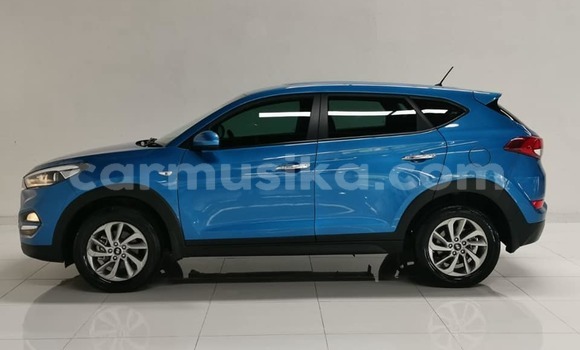 Buy Used Hyundai Tucson Blue Car in Beitbridge in Matabeleland South Buy Used Hyundai Tucson Blue Car in Beitbridge in Matabeleland South