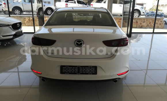 Nunua Ilio tumika Mazda 3 Nyingine Gari ndani ya Beitbridge nchini Matabeleland Kusini Nunua Ilio tumika Mazda 3 Nyingine Gari ndani ya Beitbridge nchini Matabeleland Kusini
