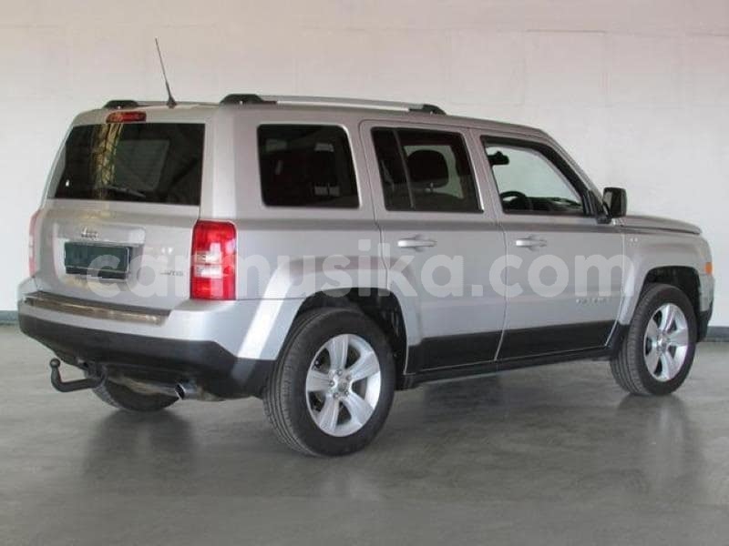 Big with watermark jeep liberty (patriot) matabeleland south beitbridge 8152