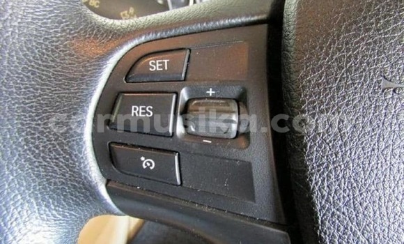 Tenga Tsaru BMW 3–Series Nhema Mota in Beitbridge in Matabeleland South Tenga Tsaru BMW 3–Series Nhema Mota in Beitbridge in Matabeleland South