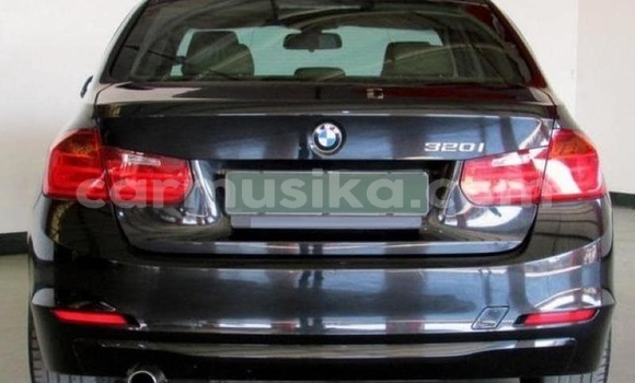 Tenga Tsaru BMW 3–Series Nhema Mota in Beitbridge in Matabeleland South Tenga Tsaru BMW 3–Series Nhema Mota in Beitbridge in Matabeleland South