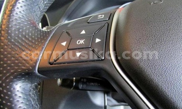 Tenga Tsaru Mercedes‒Benz E–Class Chena Mota in Beitbridge in Matabeleland South Tenga Tsaru Mercedes‒Benz E–Class Chena Mota in Beitbridge in Matabeleland South