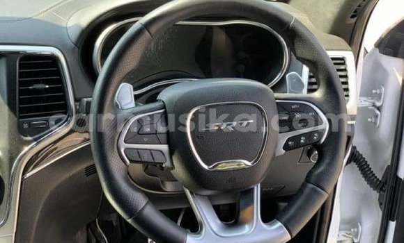 Buy Used Jeep Grand Cherokee SRT8 White Car in Beitbridge in Matabeleland South Buy Used Jeep Grand Cherokee SRT8 White Car in Beitbridge in Matabeleland South
