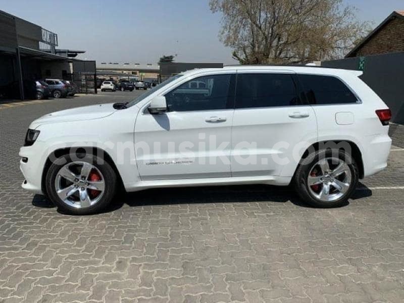 Big with watermark jeep grand cherokee srt8 matabeleland south beitbridge 8159